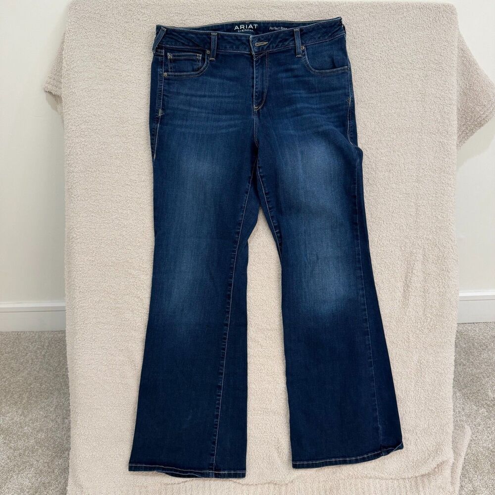 Ariat Perfect Rise Flare Jeans Womens 33R Wide Leg Dark Wash Stretch Denim